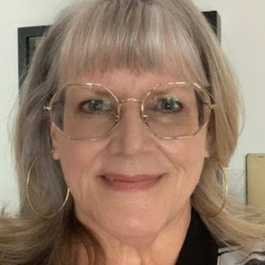 Meet your Posher, Jennifer ables